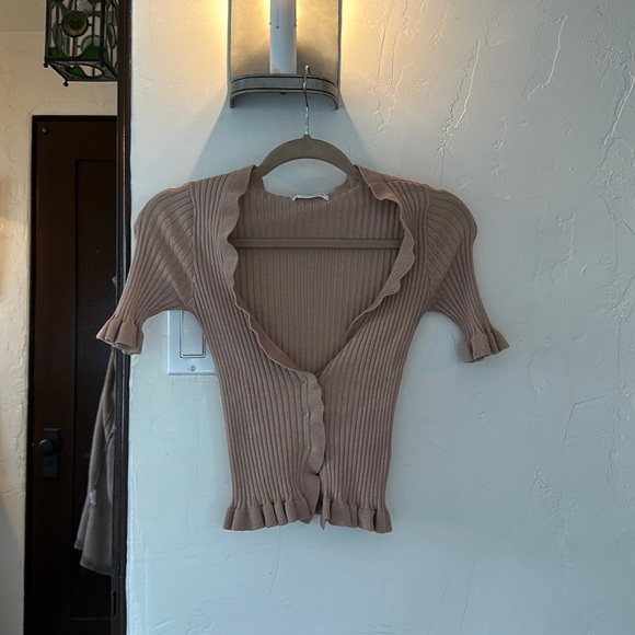 Lovers & Friends Crop Knit - Picture 2 of 3